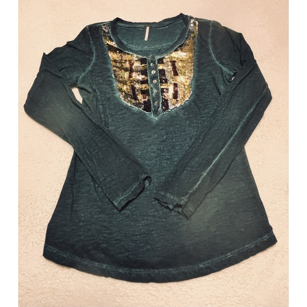 Free People Tiger Eyes Sequin Bib Henley Top Green Large FIT LIKE MED 19"PTP
